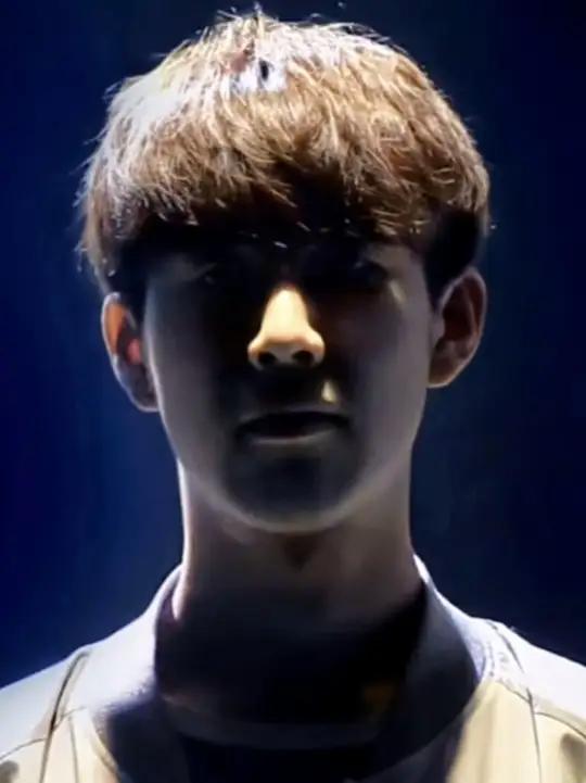 Doinb回应退役：本来就是打算回家养猪，但计划有变！