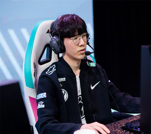 Valve 更新了 VRS 模型 - 团队现在只属于一个地区