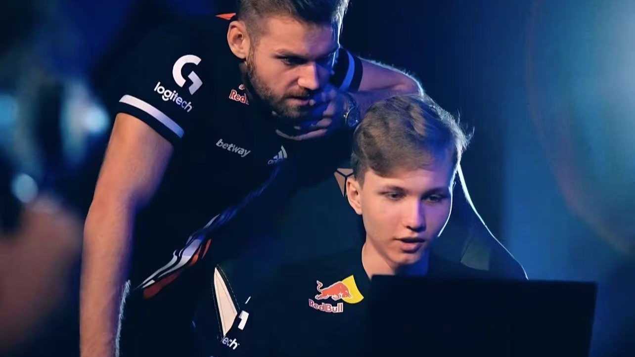 ropz ： “人们看着我像我是 s1mple 、 ZywOo 或 Donk ，但我不是”